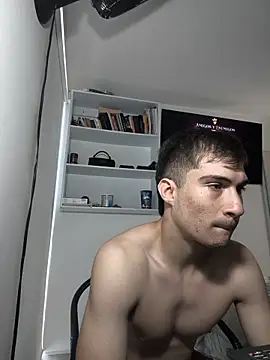 Naugthy_Patrick webcam
