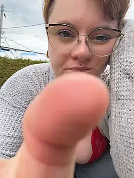 CurvesNChaos webcam
