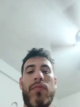 jhonyhot9292 webcam
