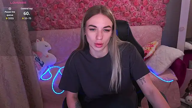 ArinaWong
