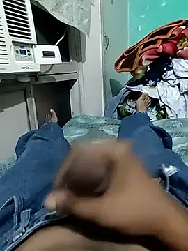 Boobsloverjatt webcam