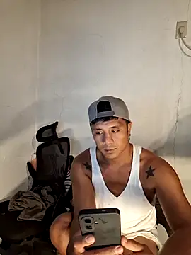 Felix_Asher