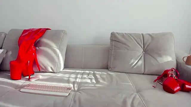 DemyDD webcam