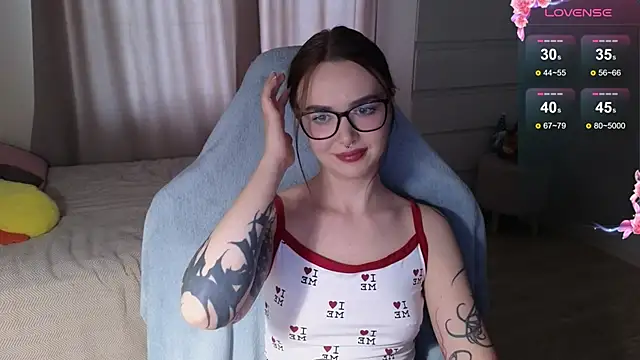 kate_leoo webcam