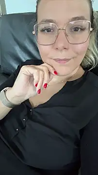 EmyLana webcam