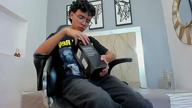 adams_bobby webcam