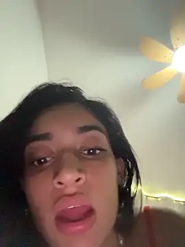 leilani_X webcam