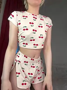 LovelyMiu