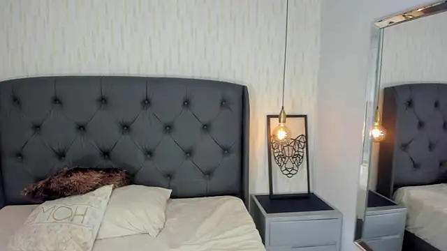 julietabonet - JULIETABONET's free webcam - UK Sex Cams