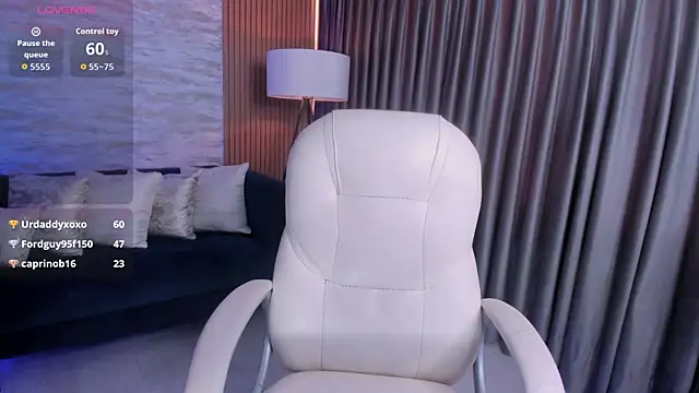 ANGIE-SMITH webcam