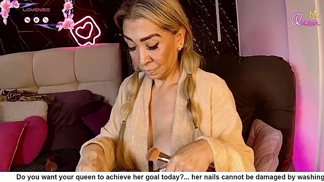 EvelinaGrey webcam