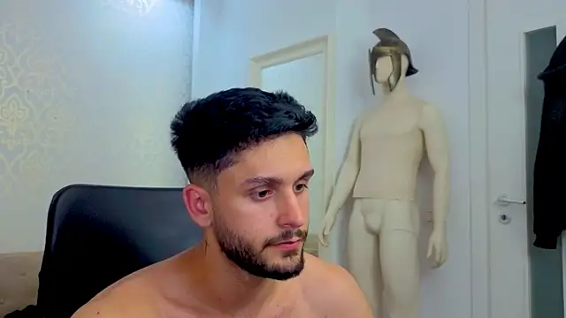 troywadee - TroyWadee's free webcam - UK Sex Cams