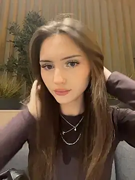 anitafly (F teen) - I masturbate and pinch my nipples