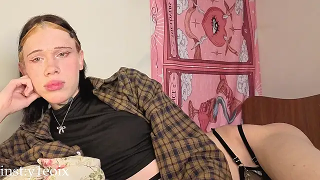 polimun (T teen) - cum show