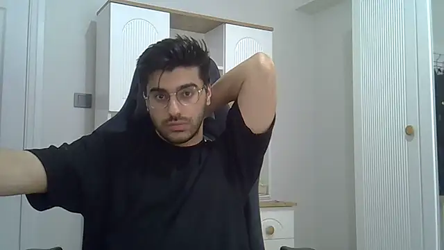 ciceroable (M young) - #asian #big-cocks #bisexuals #black-hair #cam2cam #dirty-talk #footjob #hd #humiliation #middle-priced-privates #muscular #precum #sexting #striptease #studs #young