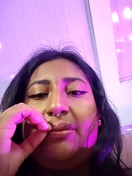 DestiinyBlack webcam