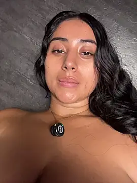 valentinne_z - Valentinne_z's free webcam - UK Sex Cams