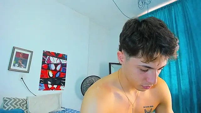 AlessandroDybala Live Webcam on Stripchat