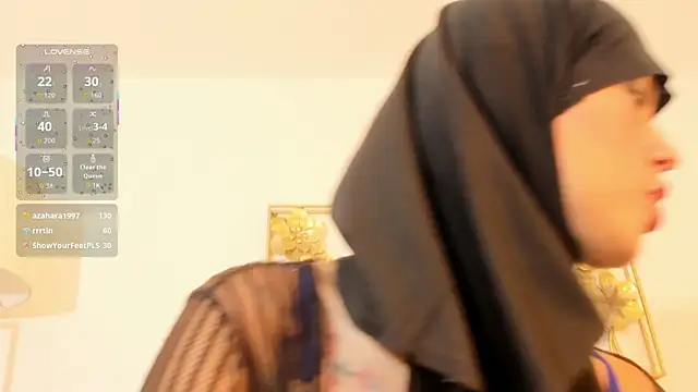 hanajameela (Ask my age) - -Sexy naked dance covered in oil🔥💥