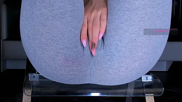 Cameltoe_squirt_inPants webcam