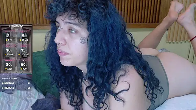 Eli666uwu webcam