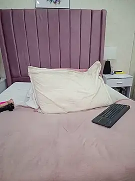 AriannaAdames webcam