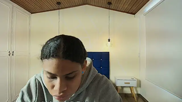 Mia_Beckeer webcam