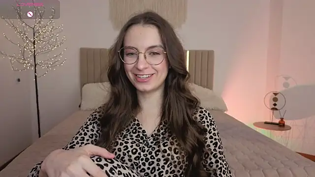 Real_cutie1 webcam
