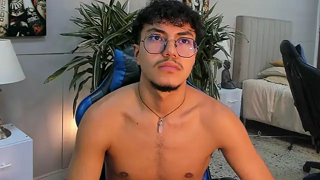 kai_storn webcam