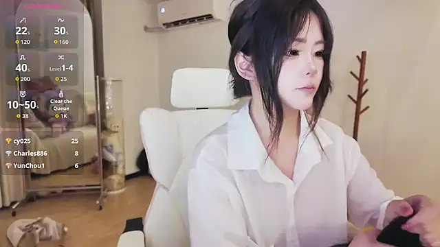 Jolie-22 webcam