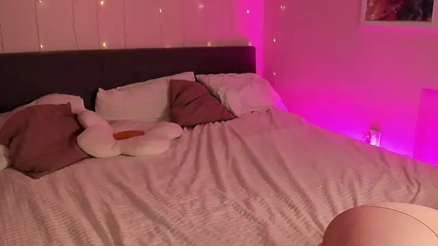 Alice_Kitagawa webcam