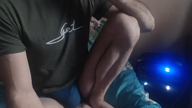 yvesstorm1 webcam