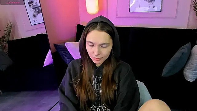 ChloeSunny webcam
