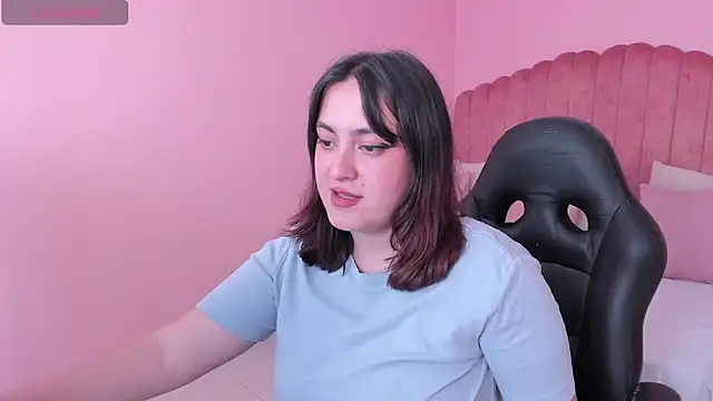 lilaa_sky webcam