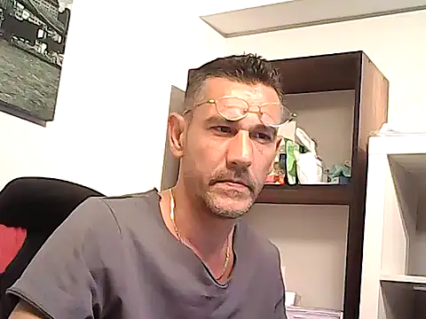 mastercharisma35 webcam