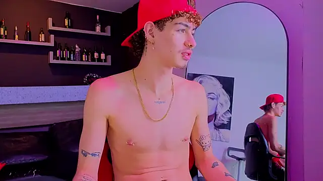 nova_salvatore webcam