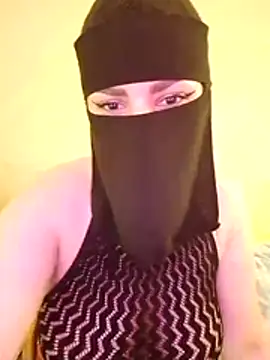 Queen_Lola webcam