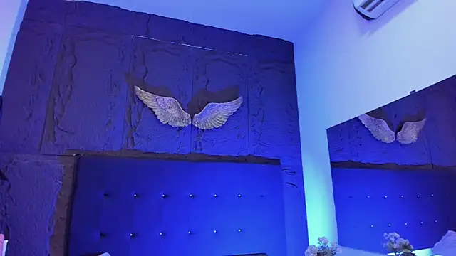 MillaGrey webcam