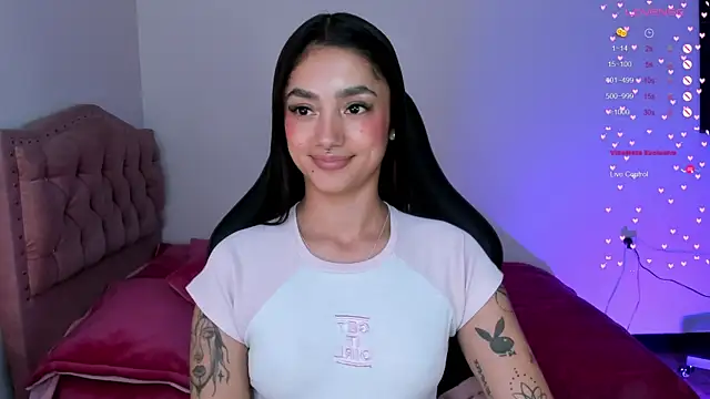 Lizzie_corner_v webcam