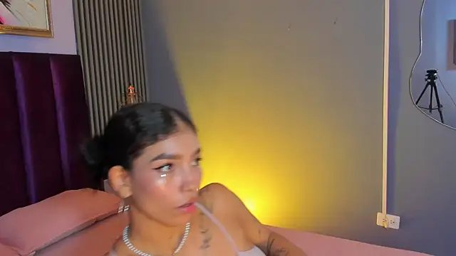 LauraAristizabal webcam