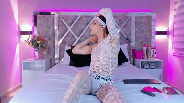 CandyLuxury__ webcam