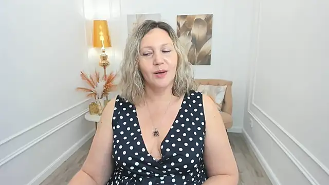 NinaStarle webcam