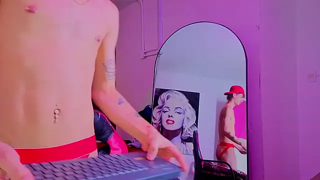 nova_salvatore webcam