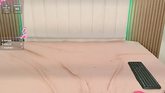 allyson_nahid webcam