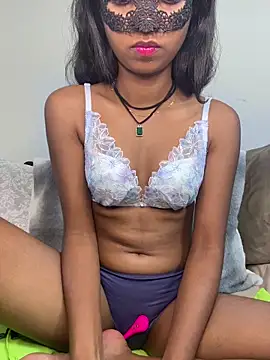Amycamlive webcam