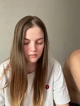bengamin_26 (Ask my age) - Missionary sex