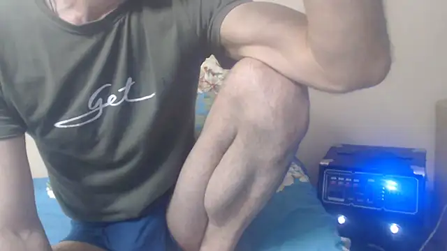 yvesstorm1 webcam