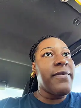 GirthGoddessCoco webcam