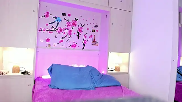 TaylorBloom webcam