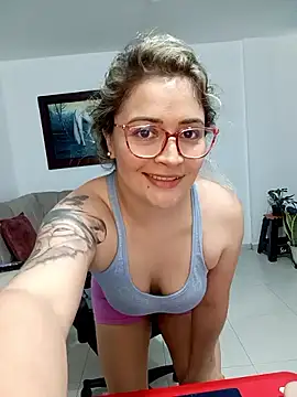 amara_11 webcam